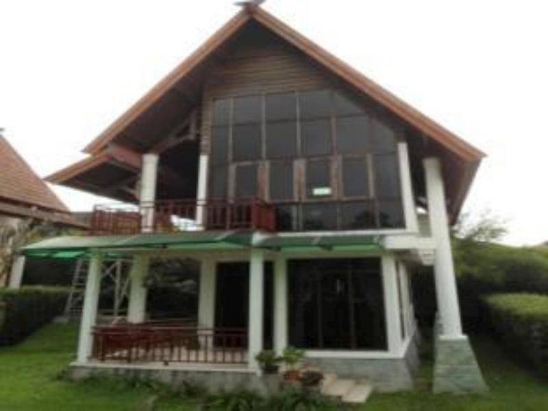 Nasta Inn Trawas Exterior foto